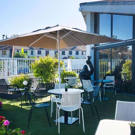 Ibis Cergy Pontoise Le Port Hotel Bagian luar foto