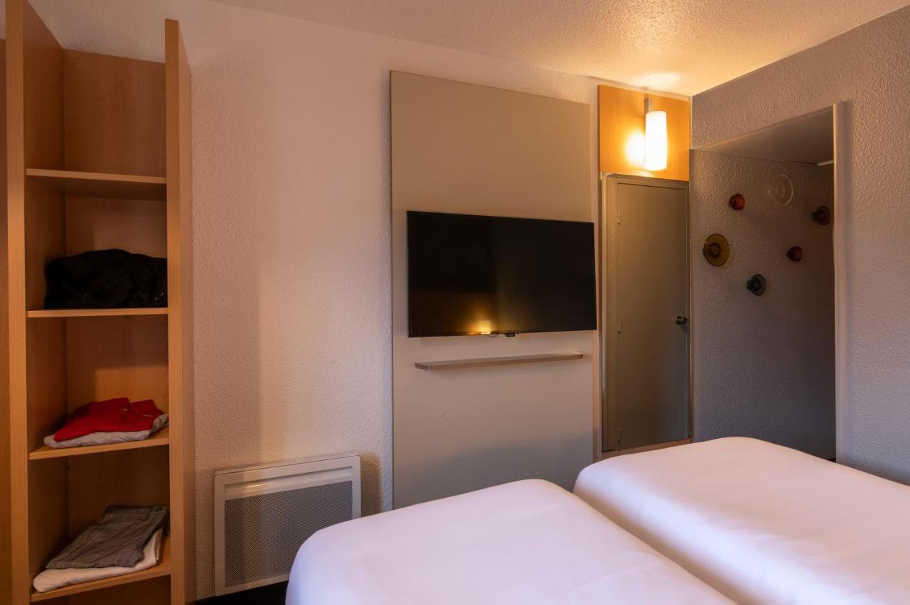 Ibis Cergy Pontoise Le Port Hotel Bagian luar foto