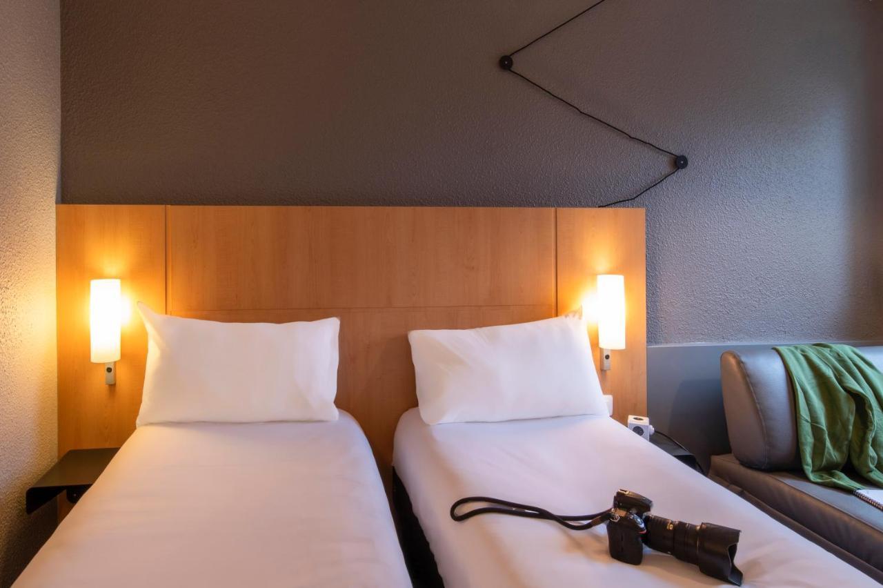Ibis Cergy Pontoise Le Port Hotel Bagian luar foto